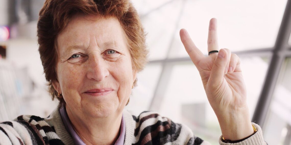 low maintenance hairstyles for 40 year old woman 2018