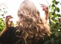 caramel brown hair with blonde highlights and lowlights