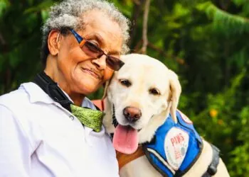 senior citizen low maintenance hairstyles for 70 year old woman with glasses