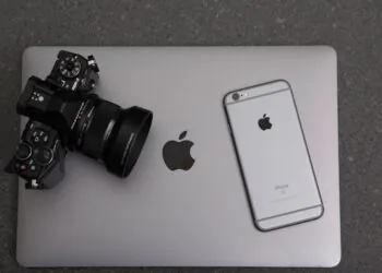 where to get iphone camera fixed