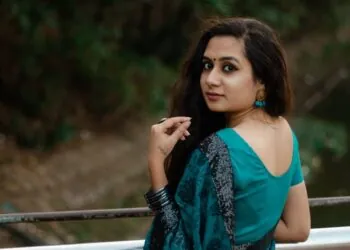 shoulder length long bob with bangs for thin hair