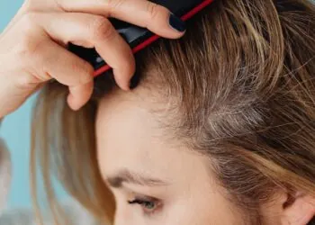 low maintenance hairstyles for 50 year old woman with long hair